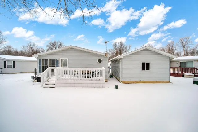 $80,000 | 809 Missouri River Drive, Adrian, MI 49221