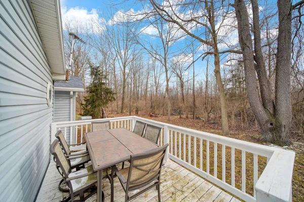 $72,500 | 809 Missouri River Drive, Adrian, MI 49221