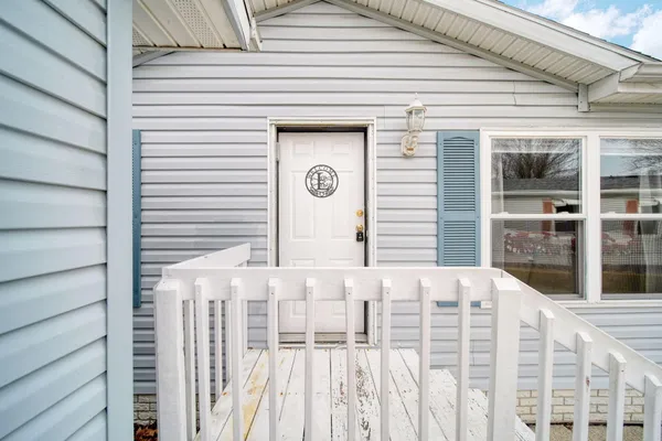 $72,500 | 809 Missouri River Drive, Adrian, MI 49221