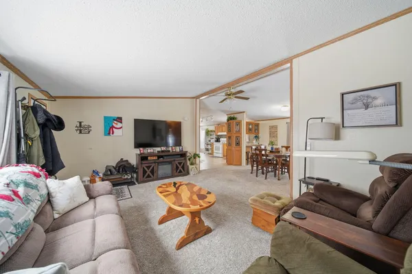$72,500 | 809 Missouri River Drive, Adrian, MI 49221