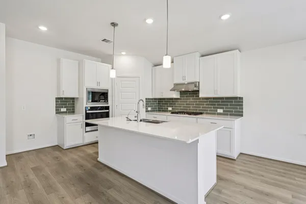 $319,980 | 31106 Fermo Hls Lane, Huffman, TX 77336
