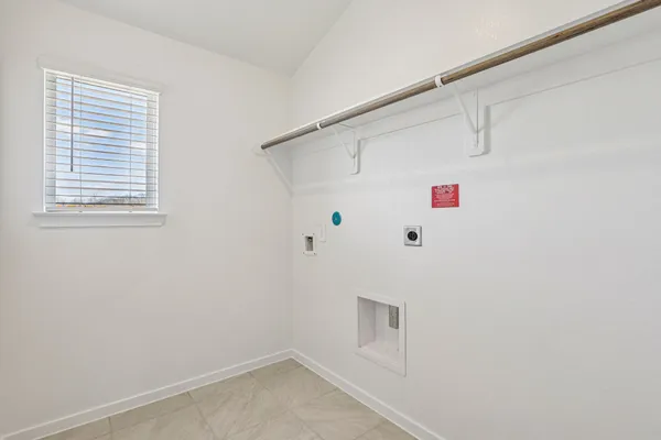 $319,980 | 31106 Fermo Hls Lane, Huffman, TX 77336