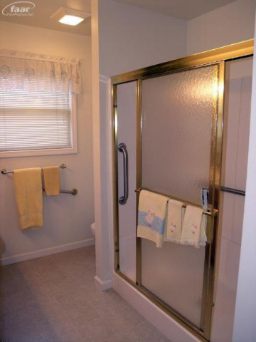 3041 South Genesee Road Burton, MI 48519 - Photo 14 of 21 20342981-13.JPG