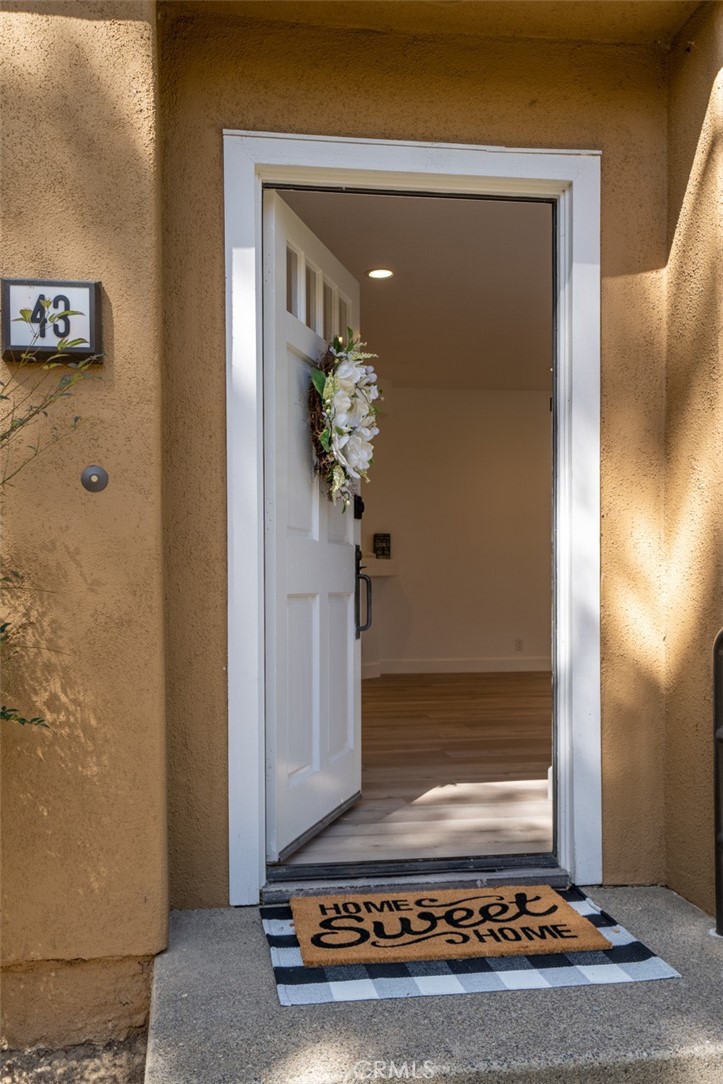 43 Auburn Aisle Irvine, CA 92612 - Photo 19 of 19 An inviting entry to welcome guests.
