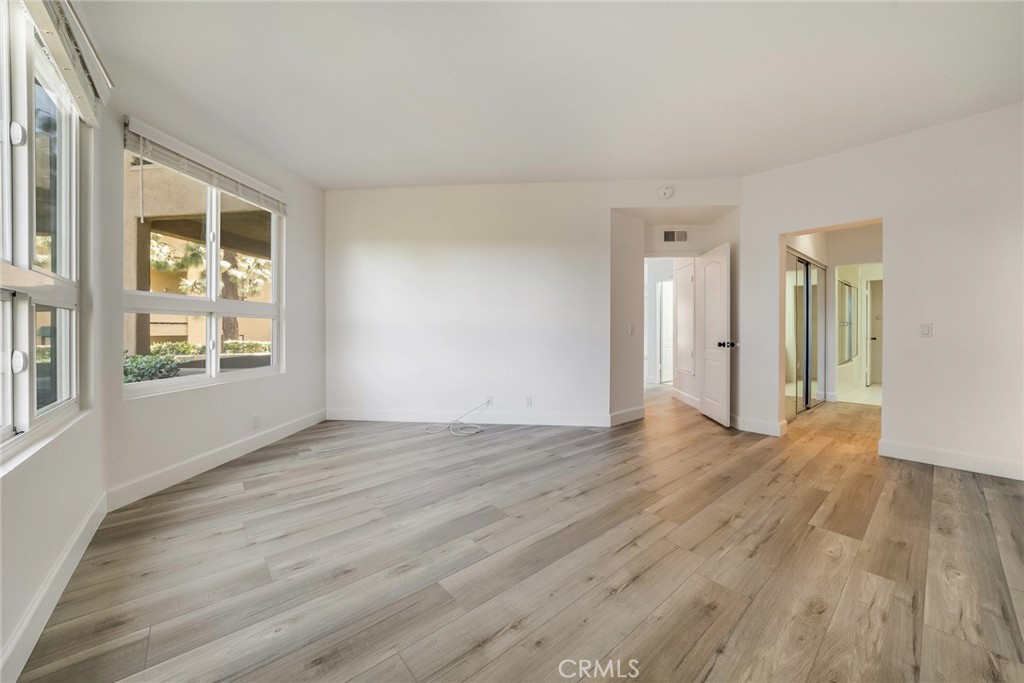 43 Auburn Aisle Irvine, CA 92612 - Photo 10 of 19 Loads of natural light in the primary bedroom.