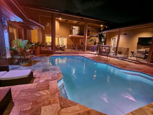 $1,650,000 | 6879 Northwest 65th Terrace, Parkland, FL 33067