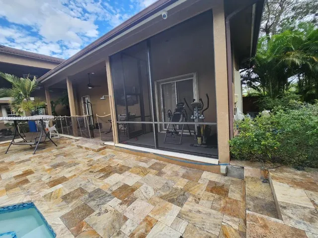 $1,650,000 | 6879 Northwest 65th Terrace, Parkland, FL 33067
