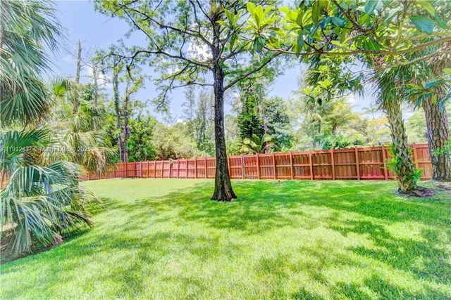 $1,650,000 | 6879 Northwest 65th Terrace, Parkland, FL 33067