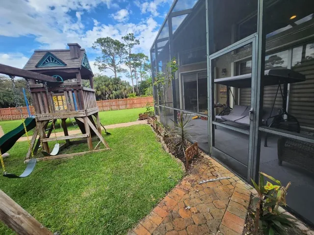 $1,650,000 | 6879 Northwest 65th Terrace, Parkland, FL 33067