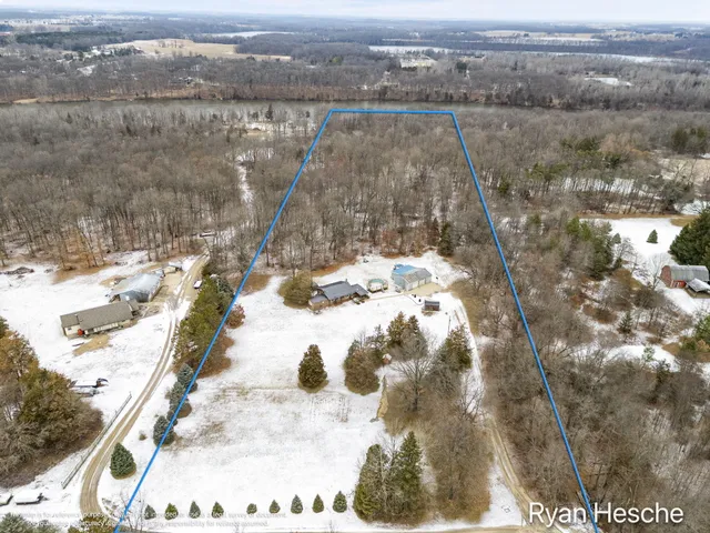 $325,000 | 8351 Goodwin Road, Lyons, MI 48851