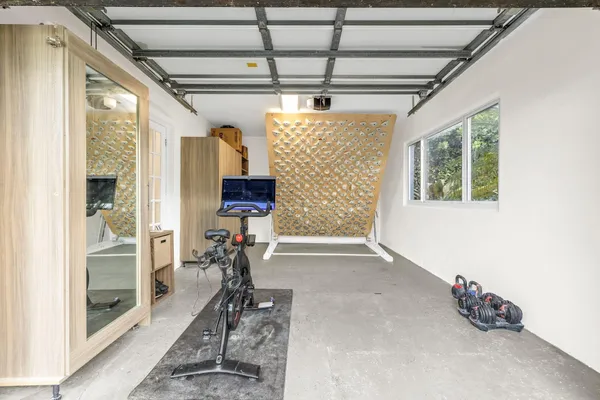 $935,000 | 1920 Northeast 57th Street, Fort Lauderdale, FL 33308