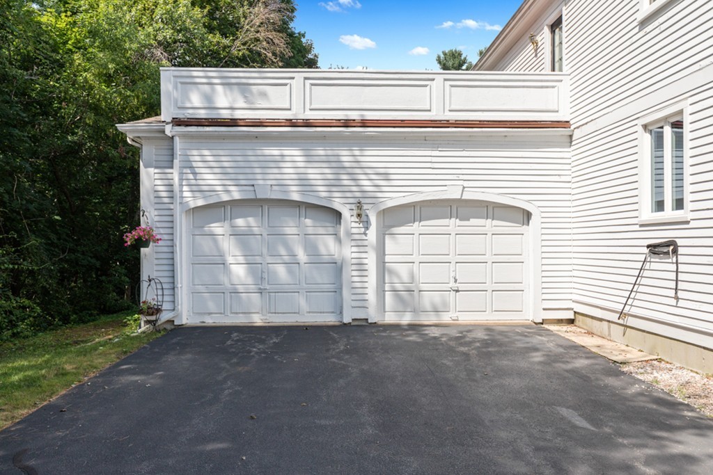 1193 Main Street, Unit D1 Hingham, MA 02043 - Photo 33 of 34 a view of front door of house