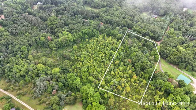 $135,000 | Spruce Hollow Drive, Unit PARCEL B, Middleville, MI 49333