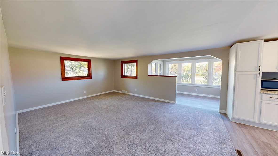 852 East Waterloo Road Akron, OH 44306 - Photo 14 of 24