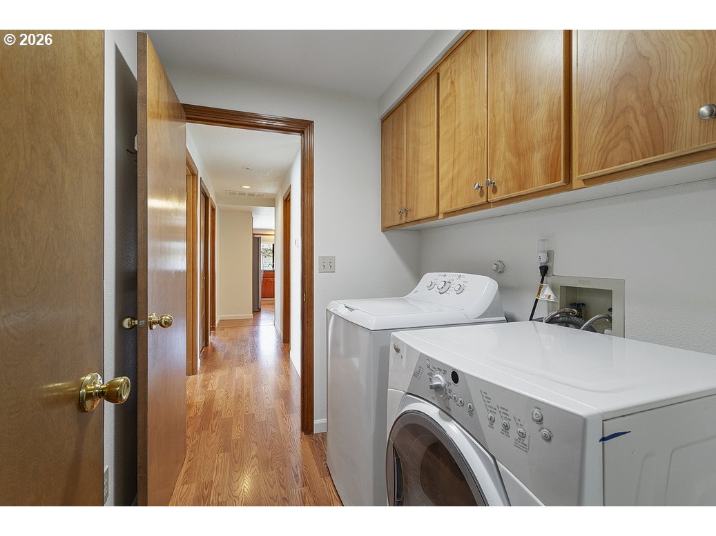 15638 Northeast Russell Place Portland, OR 97230 - Photo 22 of 46 a utility room with dryer and washer