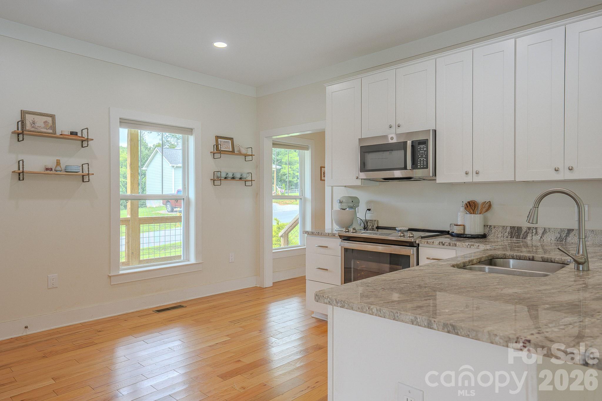 160 Rdg Vw Drive Clyde, NC 28721 - Photo 5 of 44 Gallery Image 5