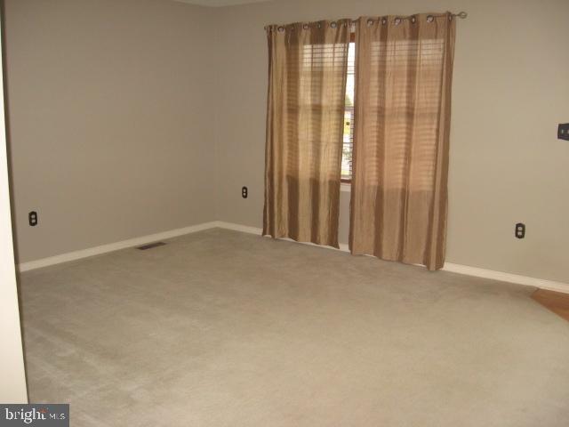 648 Chickadee Drive Lititz, PA 17543 - Photo 8 of 39 Gallery Image 8