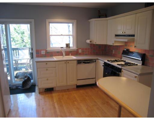76 Brantwood Road Arlington, MA 02476 - Photo 6 of 9 Gallery Image 6