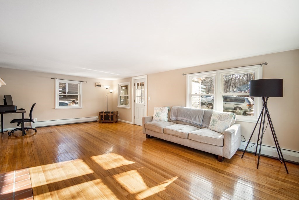 54 Mountain Road Wilbraham, MA 01095 - Photo 13 of 27 Gallery Image 13