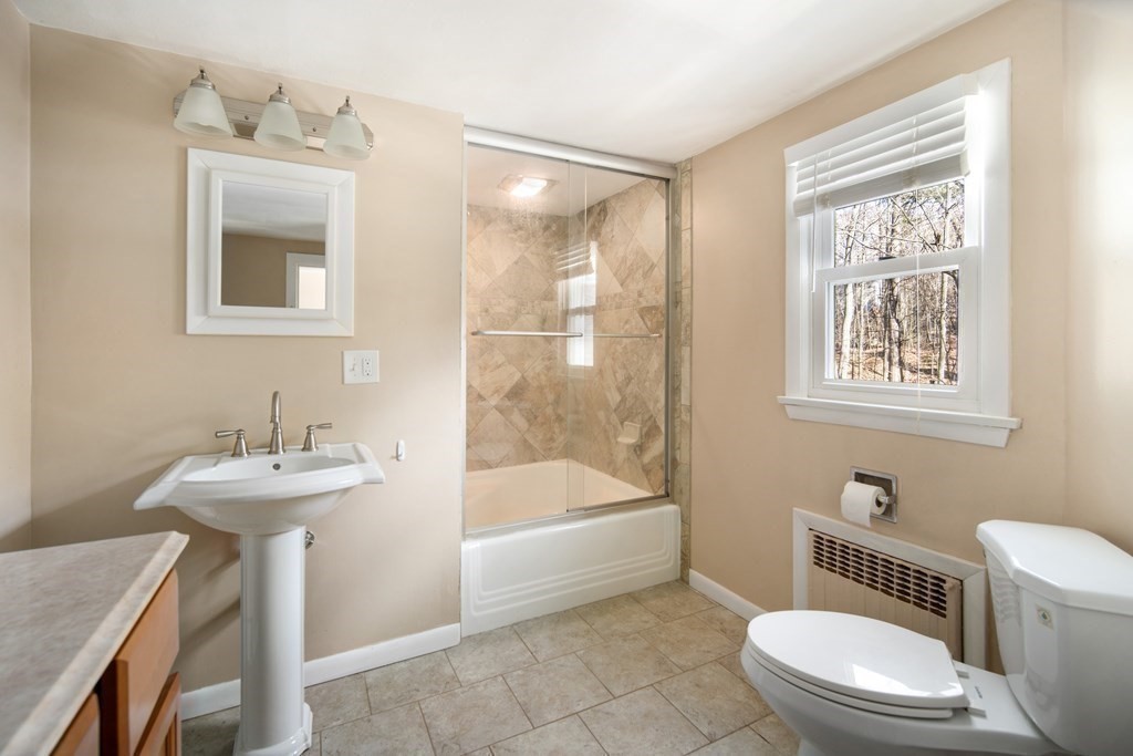 54 Mountain Road Wilbraham, MA 01095 - Photo 7 of 27 Gallery Image 7