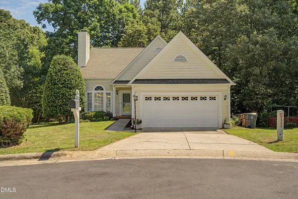 $450,000 | 1020 Starkland Way, Holly Springs, NC 27540