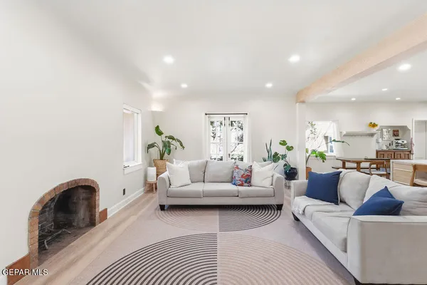 $1,690,000 | 300 Rosemont Drive, El Paso, TX 79922