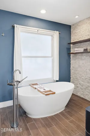 $1,690,000 | 300 Rosemont Drive, El Paso, TX 79922