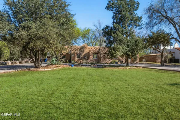 $1,690,000 | 300 Rosemont Drive, El Paso, TX 79922