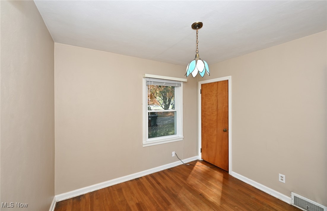 2614 19th Street Northwest Canton, OH 44708 - Photo 21 of 37 2nd Bedroom