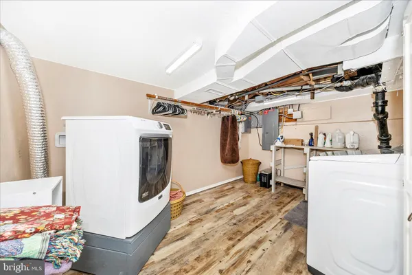 $400,000 | 526 Grant Place, Frederick, MD 21702