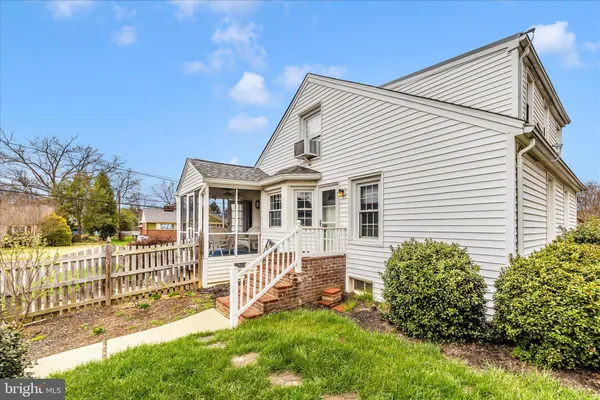 $400,000 | 526 Grant Place, Frederick, MD 21702