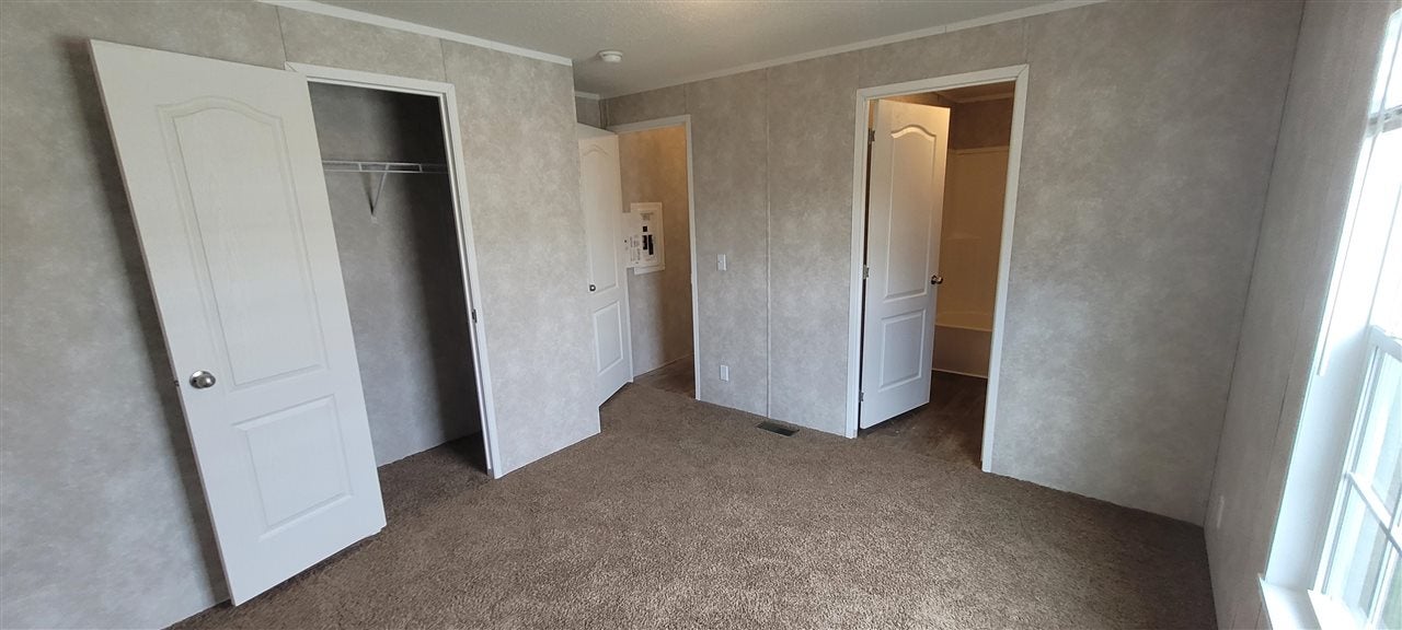 19 Parkside Estates Road, Unit 19 Washington, IA 52353 - Photo 8 of 14 Gallery Image 8