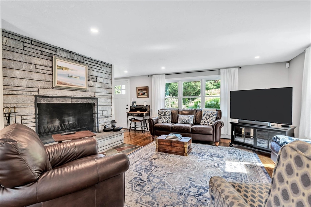 770 County Road Bourne, MA 02559 - Photo 10 of 42 Gallery Image 10
