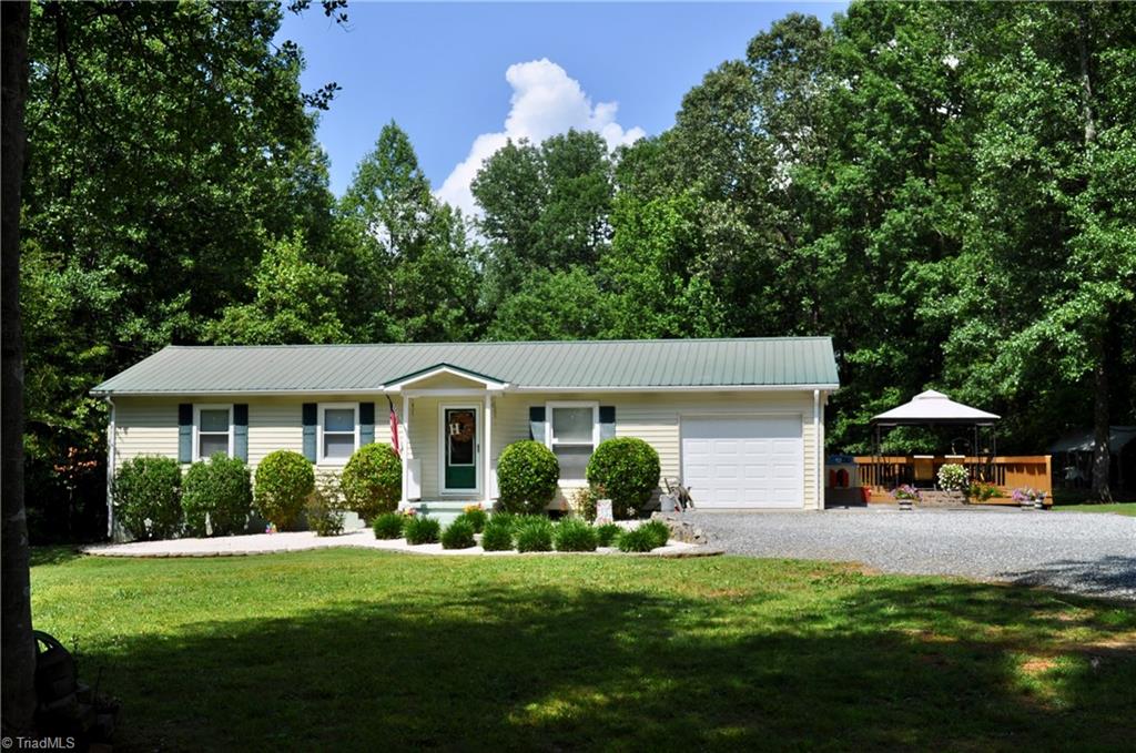 5488 Racine Road Randleman, NC 27317 - Photo 2 of 24