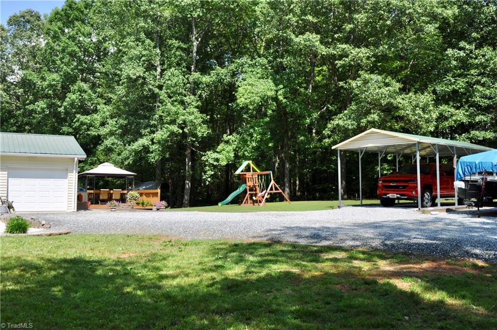 5488 Racine Road Randleman, NC 27317 - Photo 17 of 24