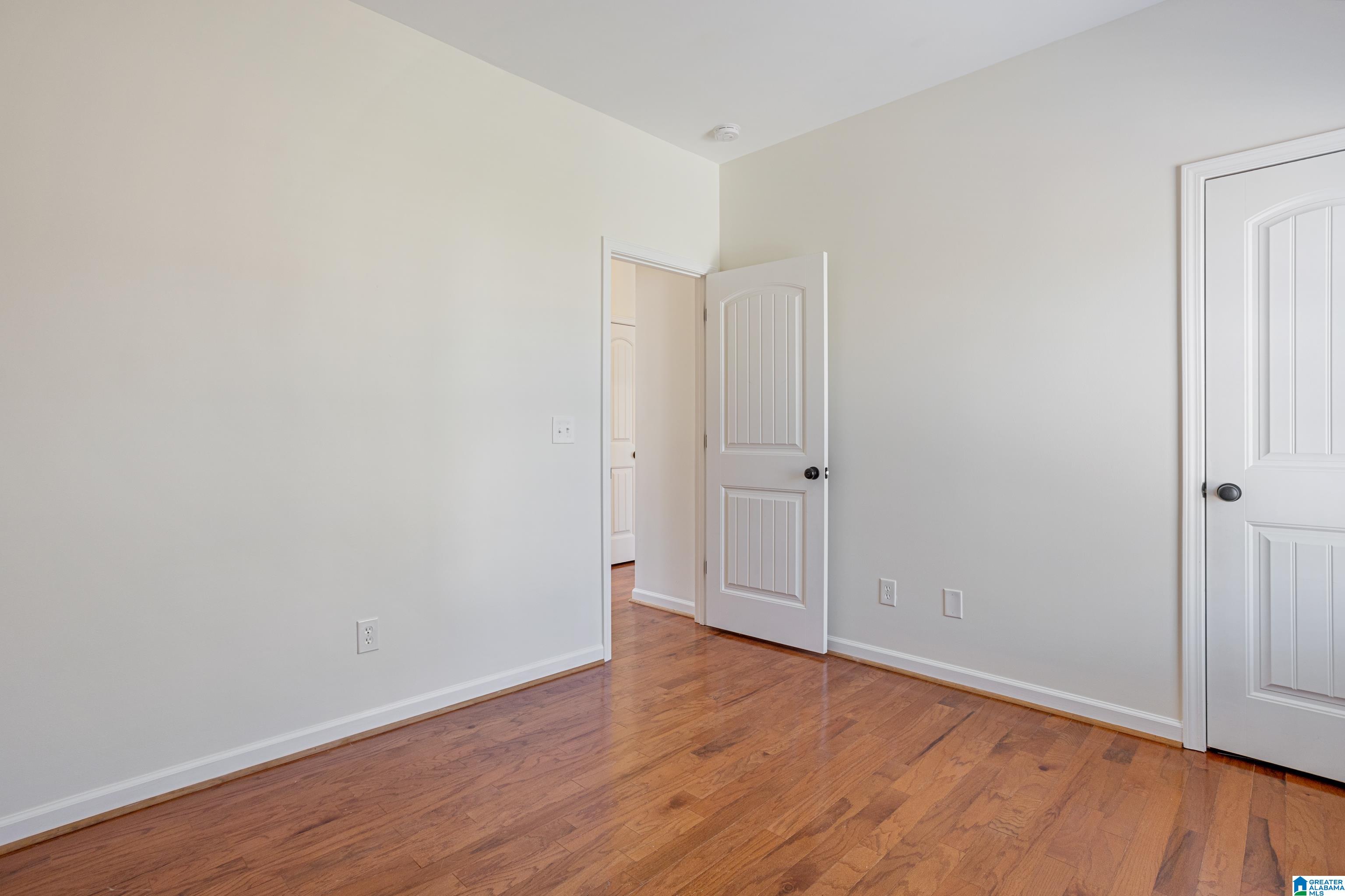 216 Walnut Street Leeds, AL 35094 - Photo 20 of 41