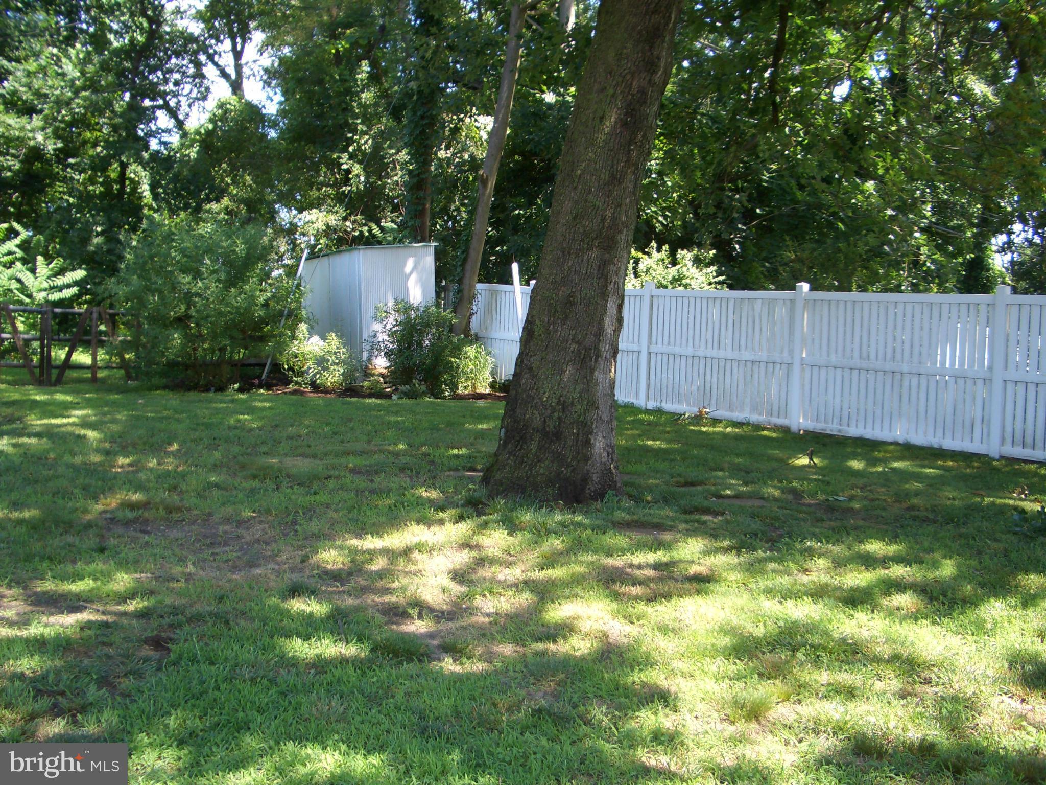 6612 Hunter Road Elkridge, MD 21075 - Photo 30 of 30 Exterior (Rear)