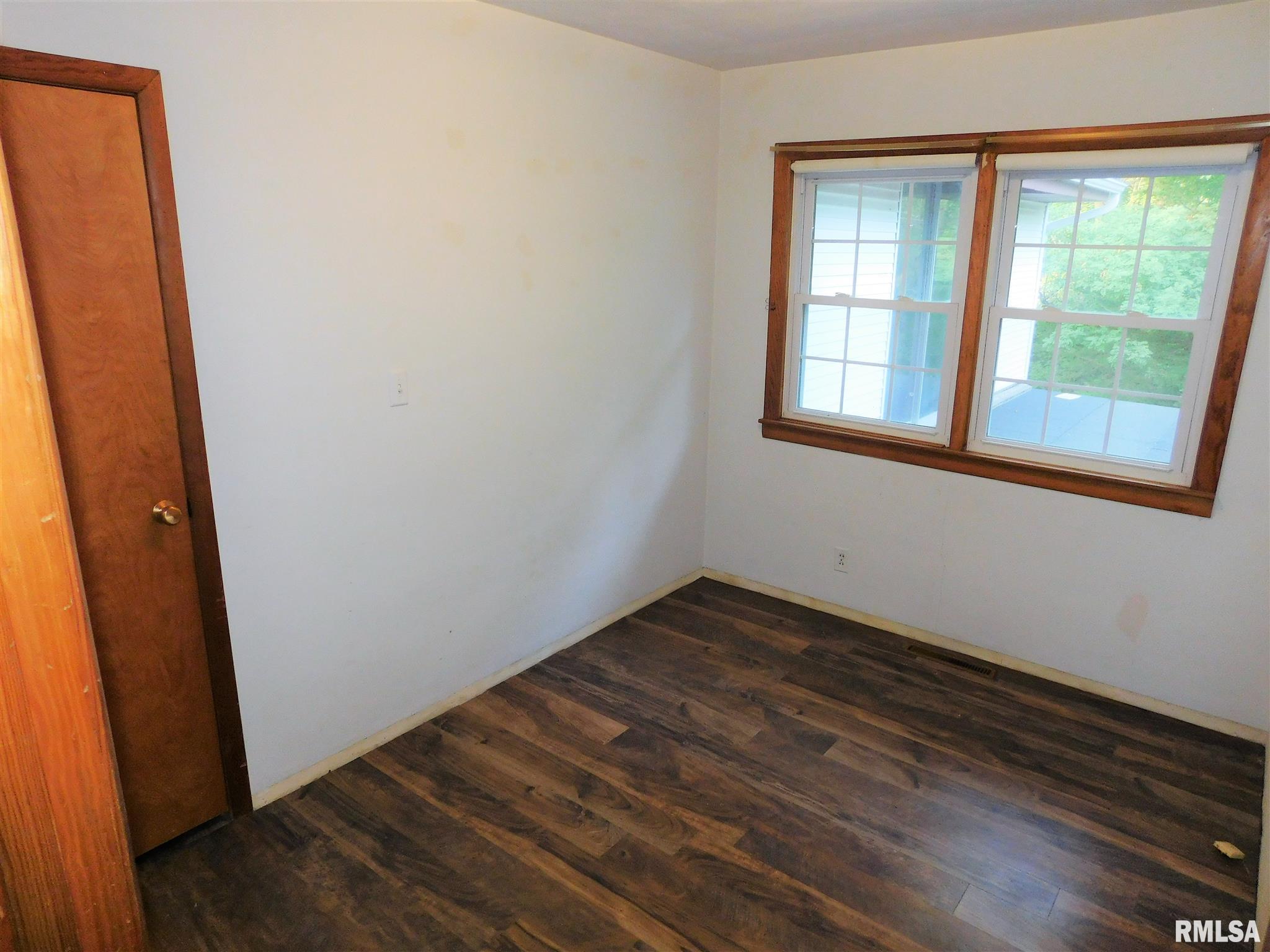 22700 Hirstein Road Morton, IL 61550 - Photo 13 of 23 Gallery Image 13