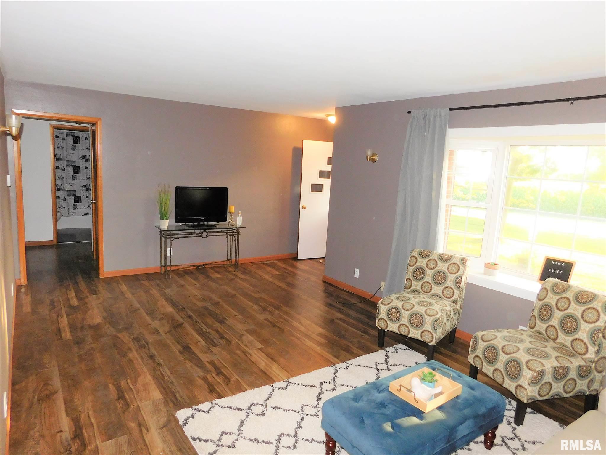 22700 Hirstein Road Morton, IL 61550 - Photo 3 of 23 Gallery Image 3