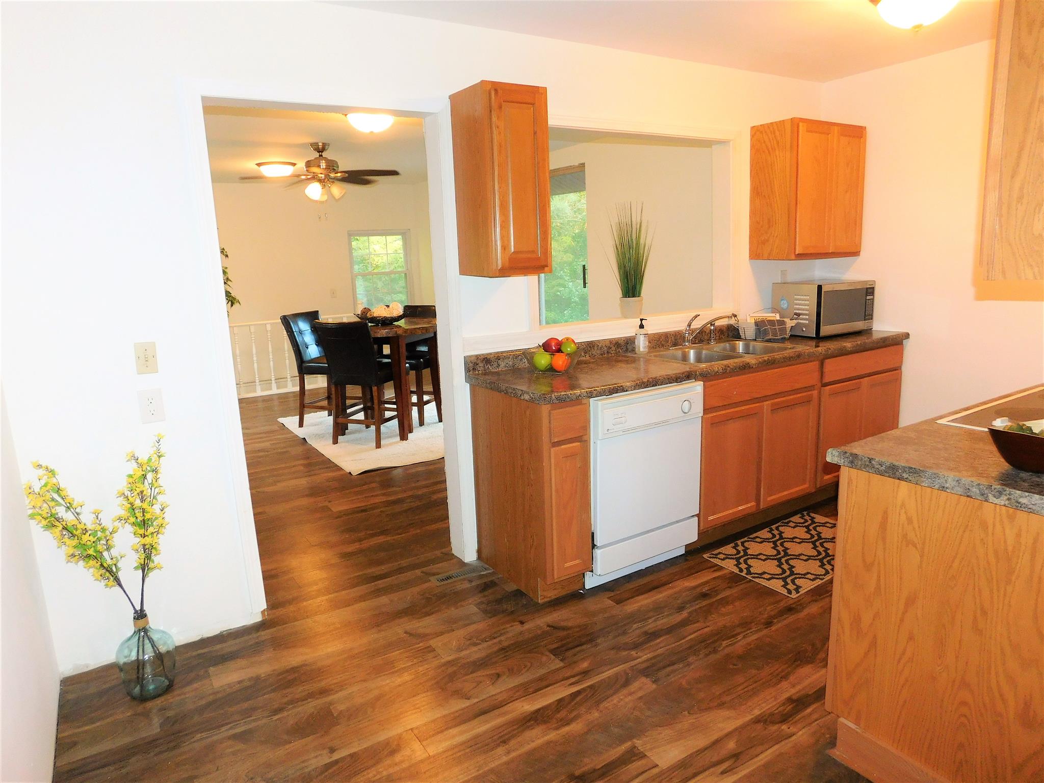 22700 Hirstein Road Morton, IL 61550 - Photo 5 of 23 Gallery Image 5