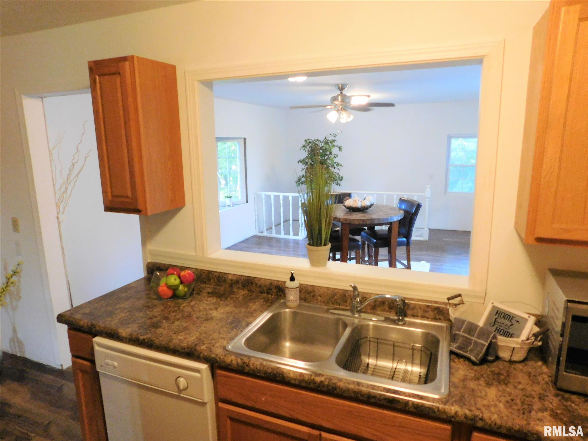 22700 Hirstein Road Morton, IL 61550 - Photo 8 of 23 Gallery Image 8