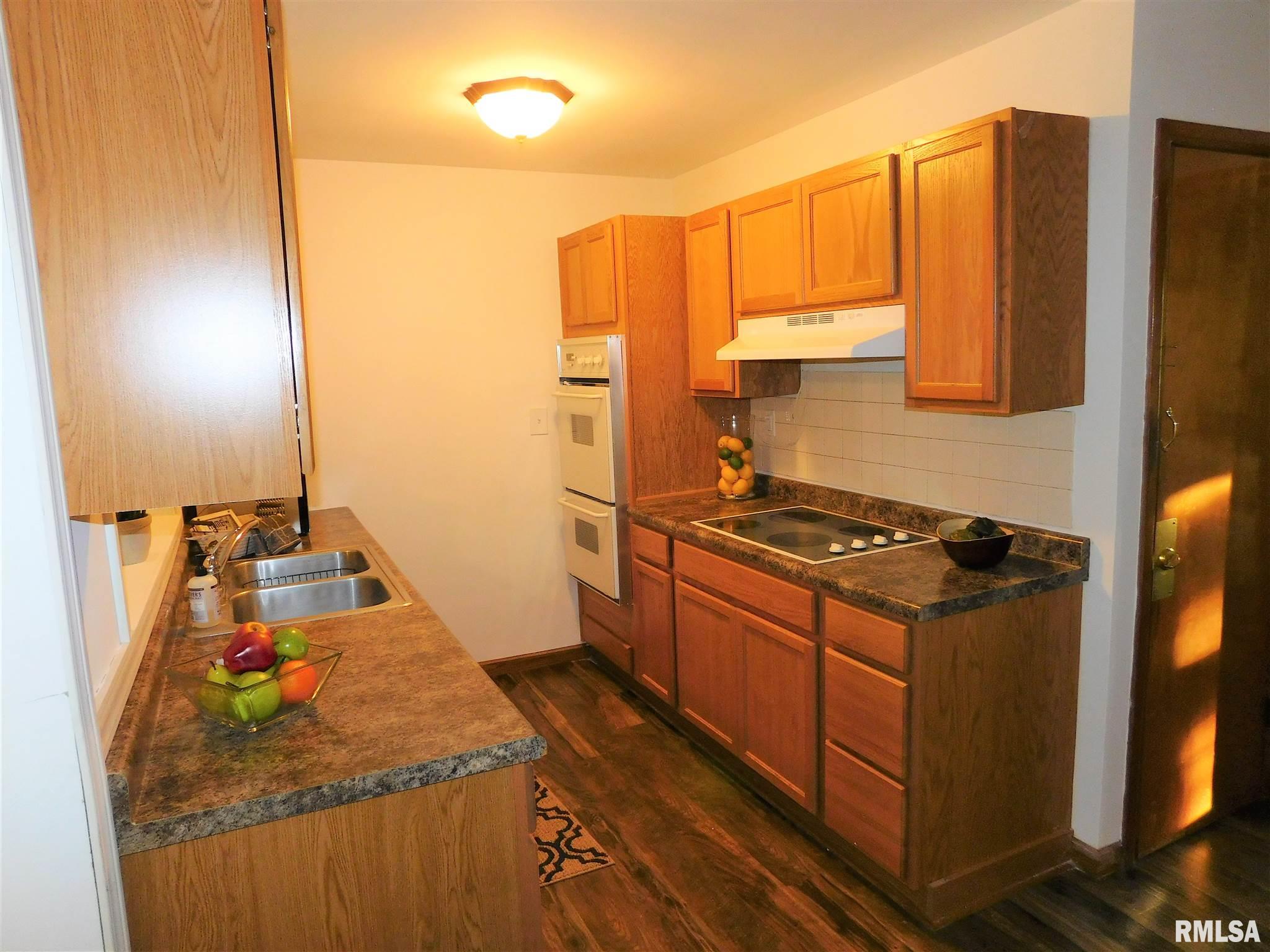 22700 Hirstein Road Morton, IL 61550 - Photo 9 of 23 Gallery Image 9