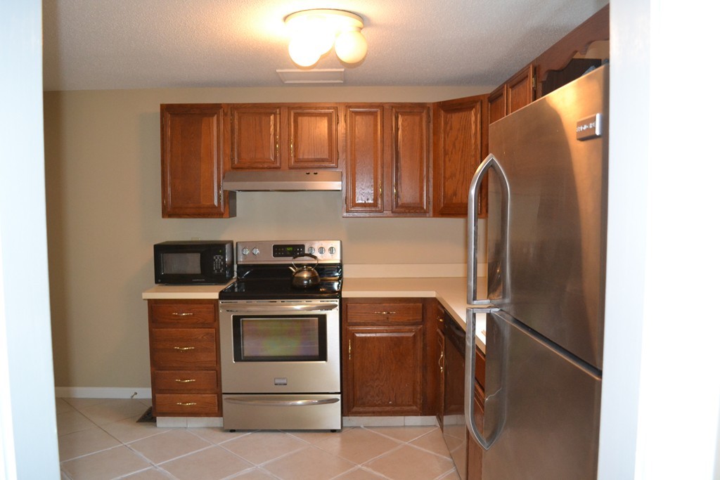 112 Foxboro Road, Unit 112 Wrentham, MA 02093 - Photo 15 of 22 Gallery Image 15