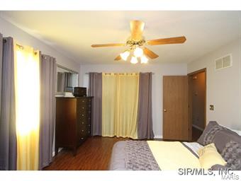 908 Copper Ridge Maryville, IL 62062 - Photo 12 of 24 Gallery Image 12
