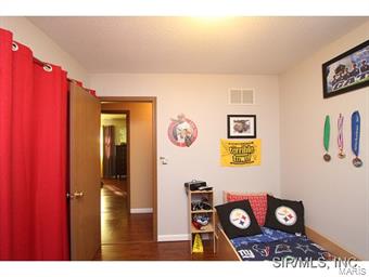 908 Copper Ridge Maryville, IL 62062 - Photo 17 of 24 Gallery Image 17