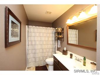 908 Copper Ridge Maryville, IL 62062 - Photo 18 of 24 Gallery Image 18