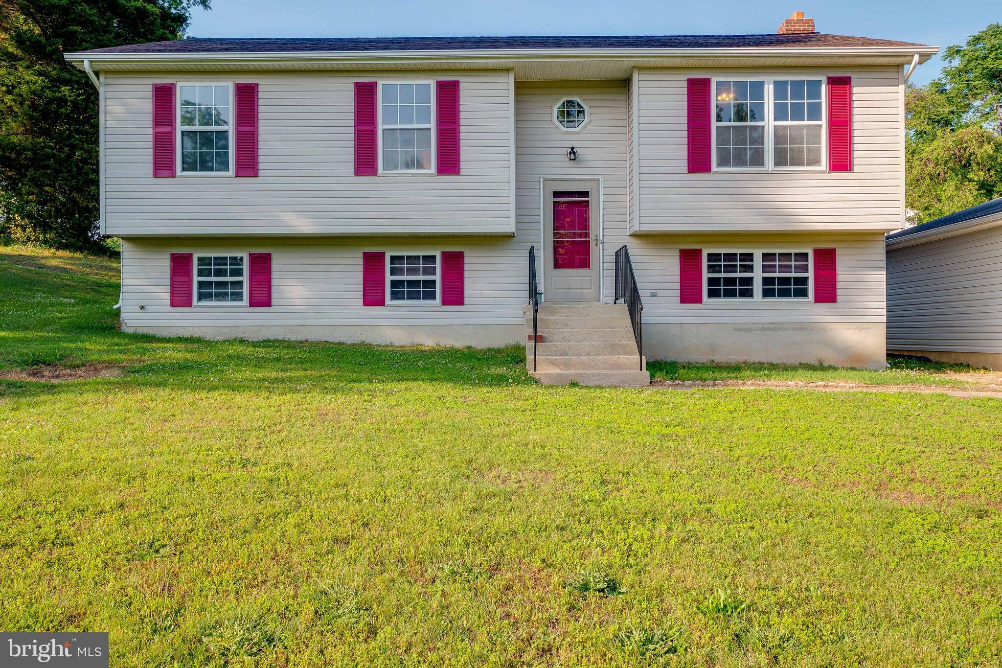 7284 Clyde Jones Road Owings, MD 20736 - Photo 1 of 32