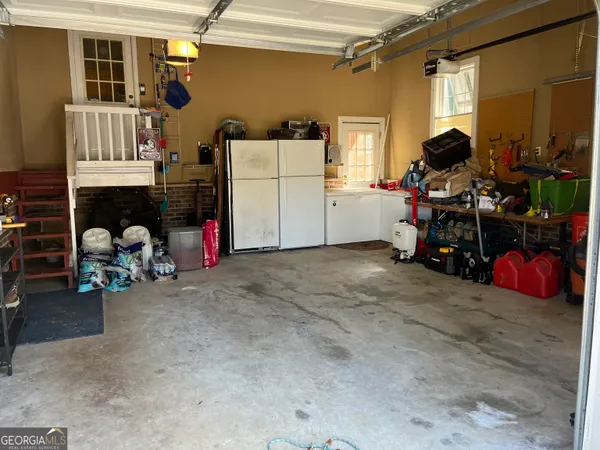 a view of a storage & utility room