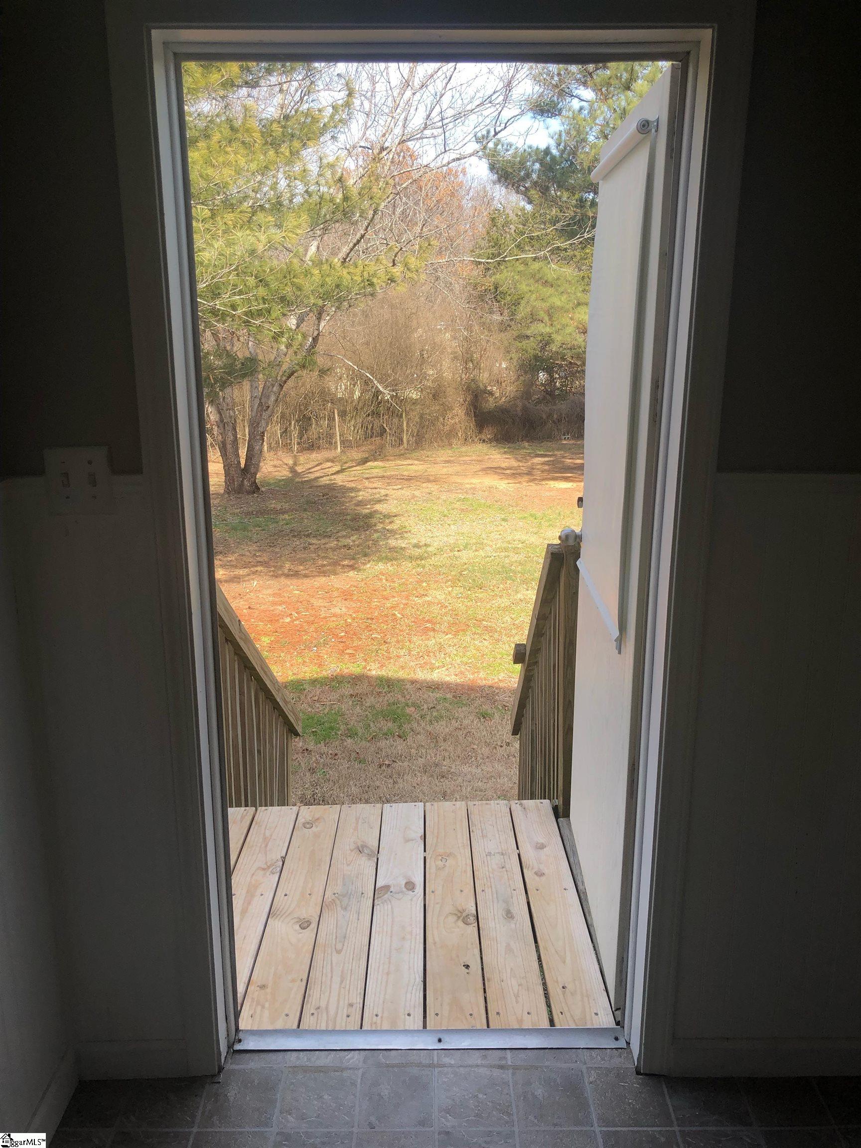 154 Gossett Road Gray Court, SC 29645 - Photo 25 of 36 Gallery Image 25