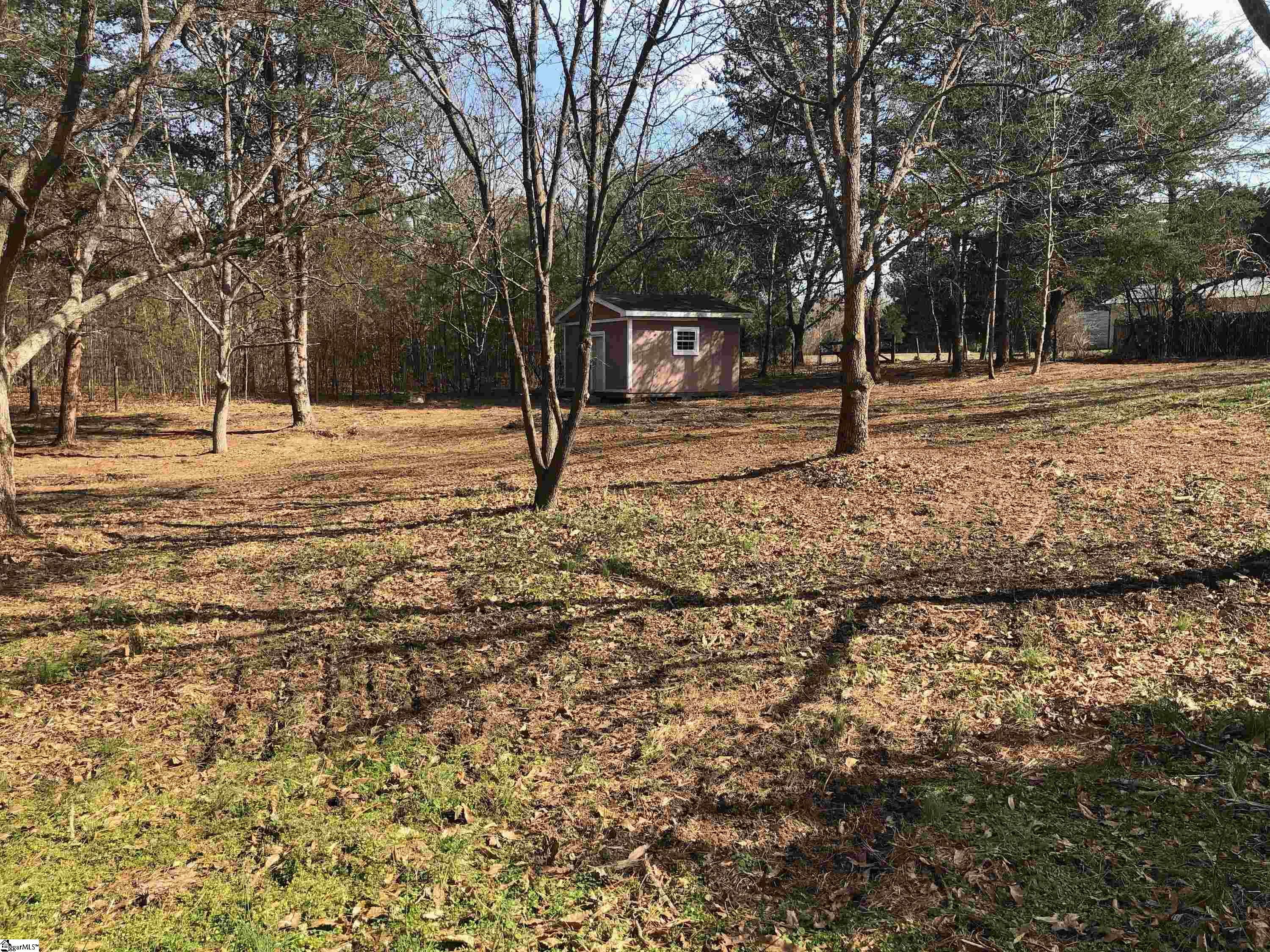 154 Gossett Road Gray Court, SC 29645 - Photo 35 of 36 Gallery Image 35